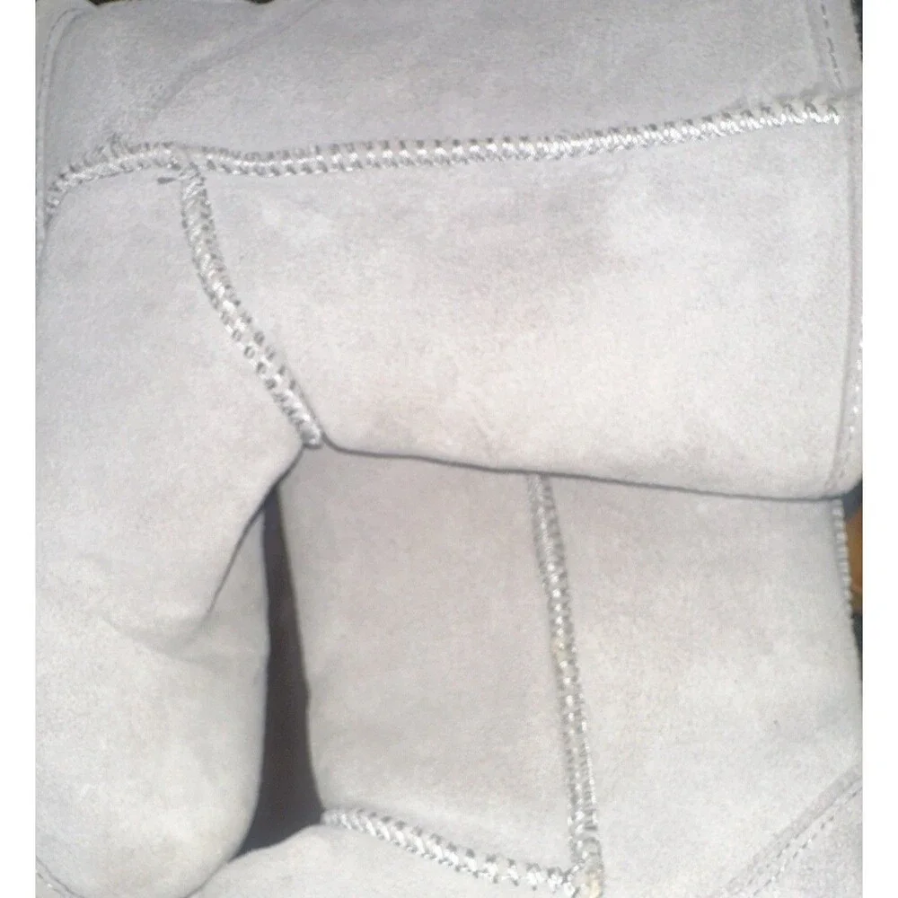 BEARPAW Emma Women’s Size 9 White Suede Faux Fur Lined Mid-Calf Winter Boots